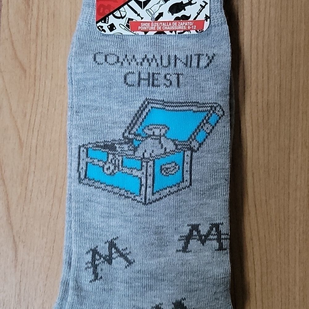 HASBRO MONOPOLY COMMUNITY CHEST CREW SOCKS - NWT - Picture 2 of 5